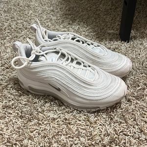 lightly worn nike air max 97’s